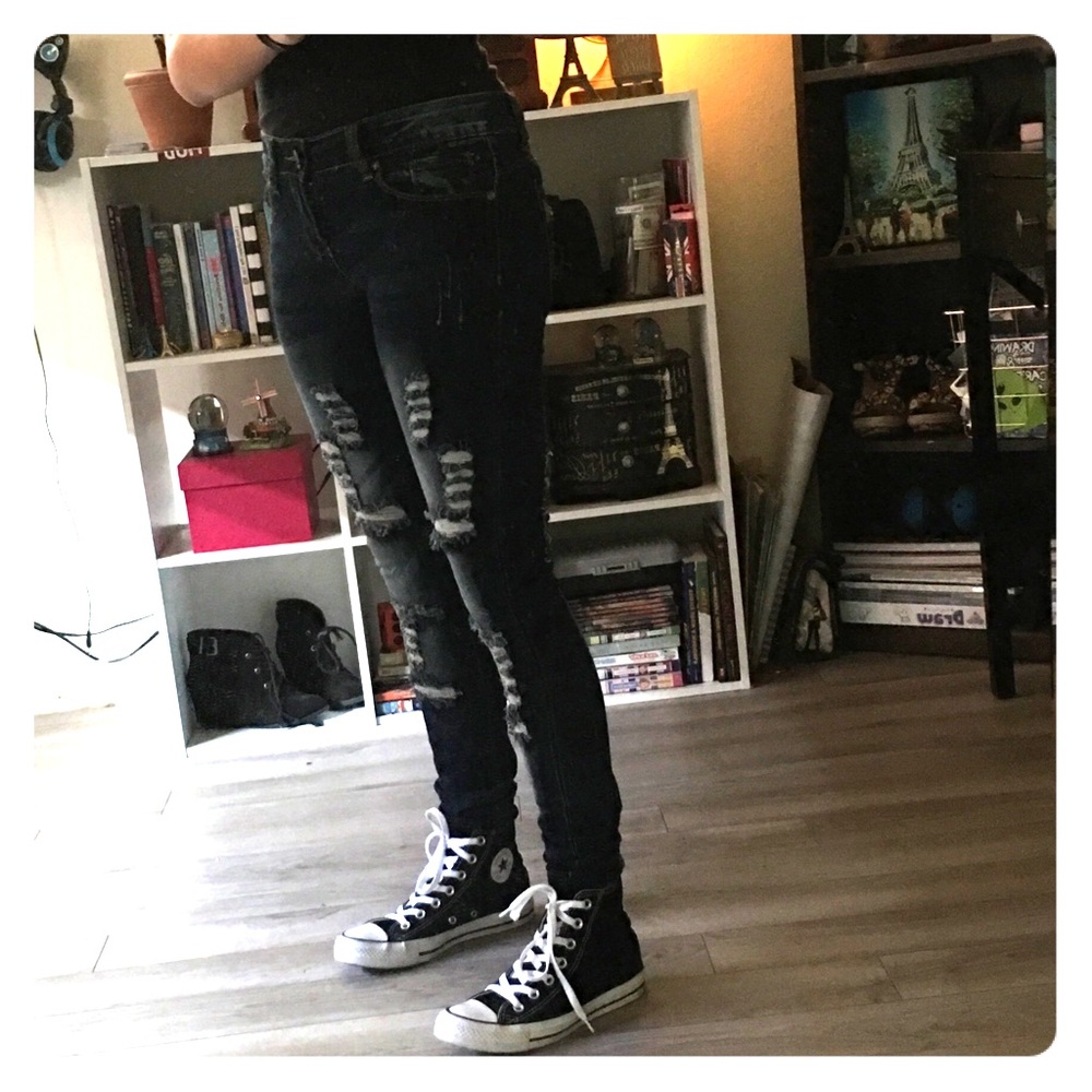 🌸skinny ripped jeans